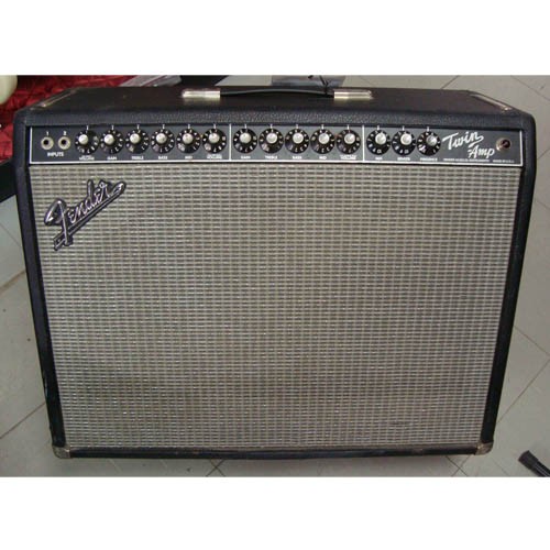 The twin fender sales amp
