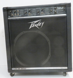 Peavey KBA300